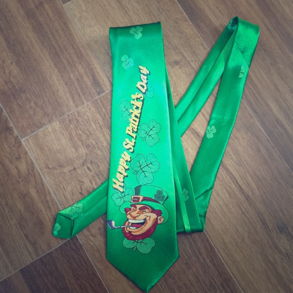 Men’s St Patties day tie! ☘️